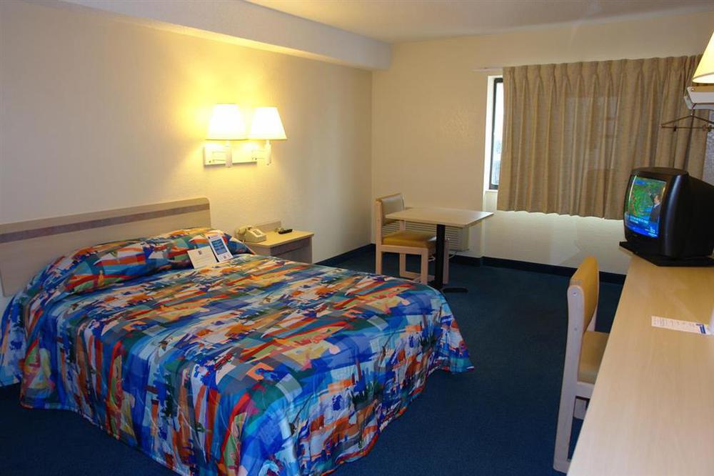 Red Roof Inn Rochester - Airport Kamer foto